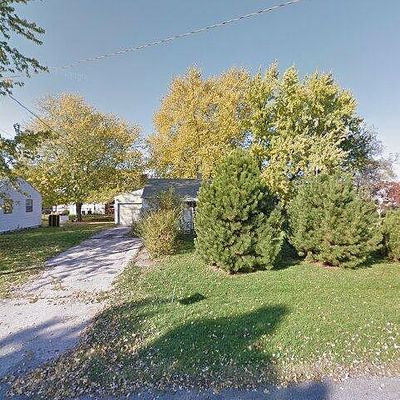 436 Hilltop Dr, Benton Harbor, MI 49022