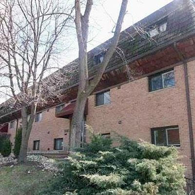 436 Lageschulte St #2, Barrington, IL 60010