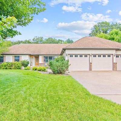 443 Hardwood Ln E, Saint Paul, MN 55115