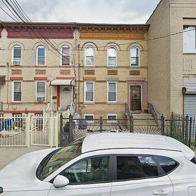 445 Ashford St, Brooklyn, NY 11207