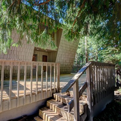 448 Whiskey Jack Cir, Sandpoint, ID 83864