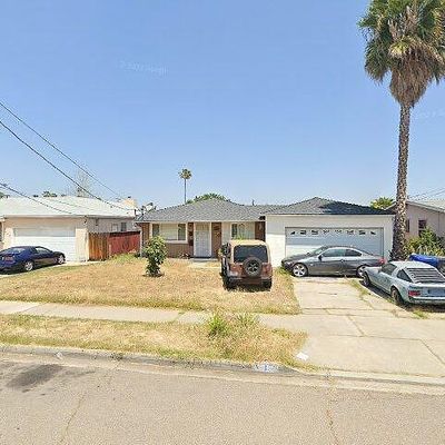 450 Manor Dr, El Cajon, CA 92020