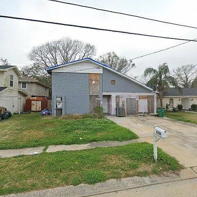 4504 Barnett St, Metairie, LA 70006