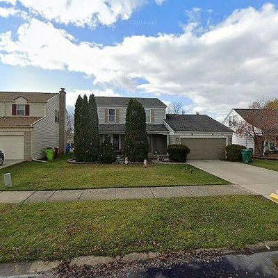 45377 Margate Dr, Macomb, MI 48044