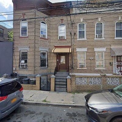 534 Cleveland St, Brooklyn, NY 11208