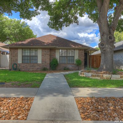 535 Frostwood Dr, New Braunfels, TX 78130