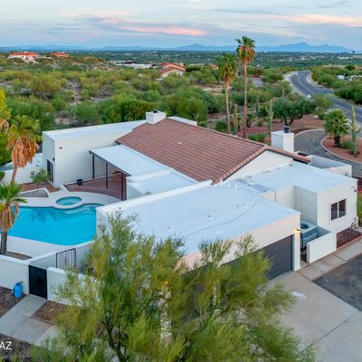 5381 E River Rd, Tucson, AZ 85718