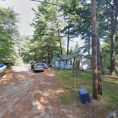 54 Boulder Rd, Raymond, ME 04071