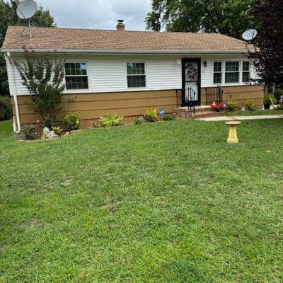 54 Oxford St, Vineland, NJ 08360