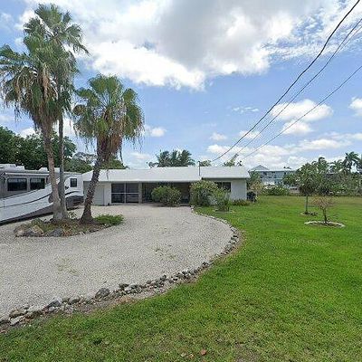 550 Pine Ln, Big Pine Key, FL 33043