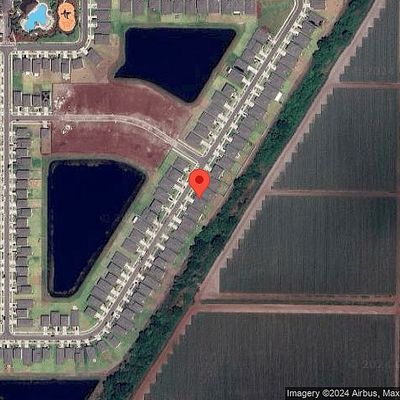 5514 Blue Azure Dr, Wimauma, FL 33598