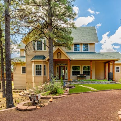 5520 Forest Dr, Flagstaff, AZ 86004