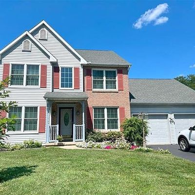 5541 Karen Dr, Bethlehem, PA 18017