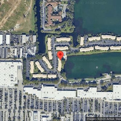 5541 Lakeside Dr #102, Margate, FL 33063