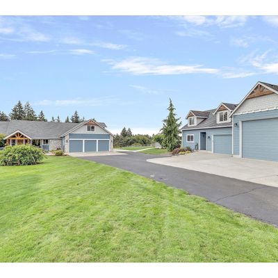 5605 Ne 299 Th St, La Center, WA 98629