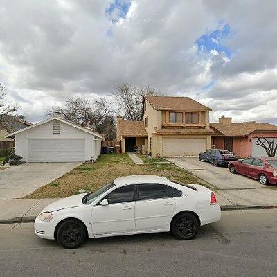 5613 Monitor St, Bakersfield, CA 93307