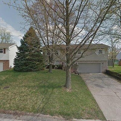 564 N Antler Dr, Mt Zion, IL 62549