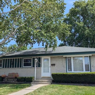 5656 S Indiana Ave, Cudahy, WI 53110