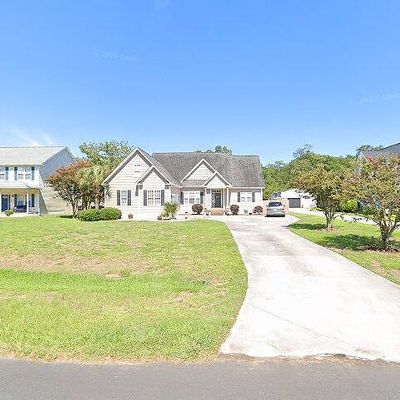 568 Pearson Cir, Newport, NC 28570