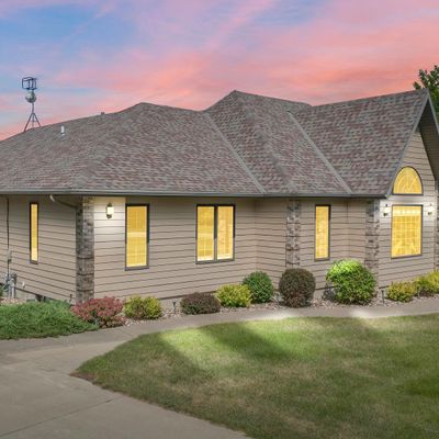 58 Valhalla Rd, Slayton, MN 56172