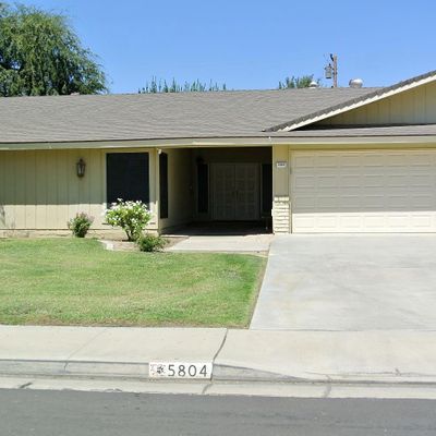 5804 Cypress Point Dr, Bakersfield, CA 93309