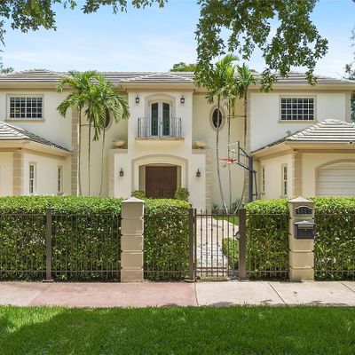 5817 Riviera Dr, Coral Gables, FL 33146