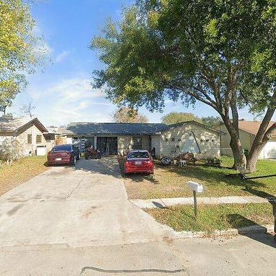 5823 Tree View St, San Antonio, TX 78220