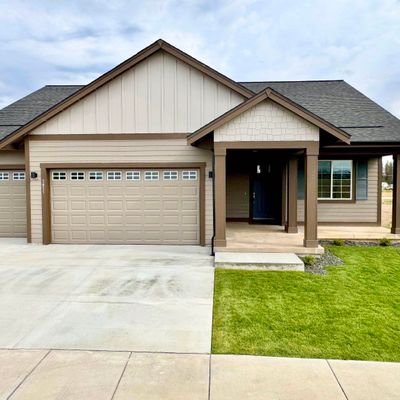 5851 S Sherri Lea Rd, Spokane, WA 99224