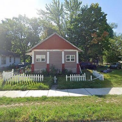 588 Clay St, Benton Harbor, MI 49022