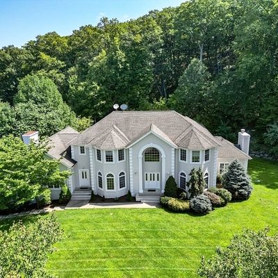 59 Alize Dr, Kinnelon, NJ 07405