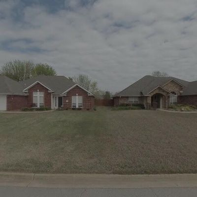 5909 Meadow Brook Dr, Fort Smith, AR 72916