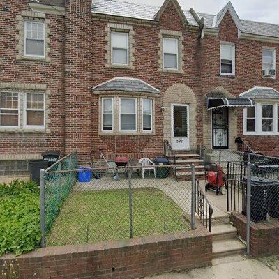 5921 Lawndale St, Philadelphia, PA 19120