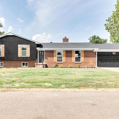 509 Hillview Dr, Paragould, AR 72450