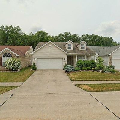 5096 Park Trl, North Ridgeville, OH 44039