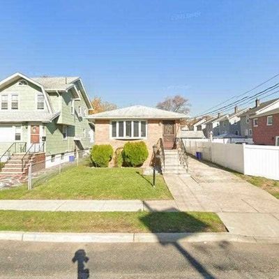 511 5 Th Ave, Lyndhurst, NJ 07071