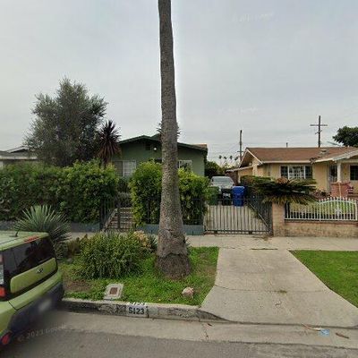 5123 S Van Ness Ave, Los Angeles, CA 90062