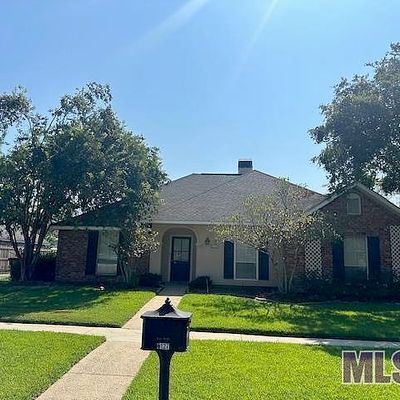 5127 Charing Way Ave, Baton Rouge, LA 70817