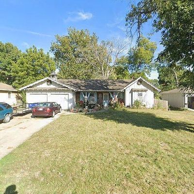 5145 Garnett St, Shawnee, KS 66203