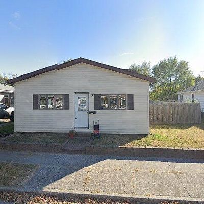 518 Bowman Ave, East Alton, IL 62024