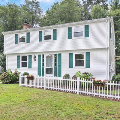 52 Oakwood St, Enfield, CT 06082