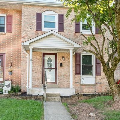 524 Dotts St, Pennsburg, PA 18073