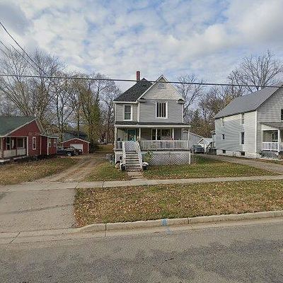 524 Ely St, Allegan, MI 49010