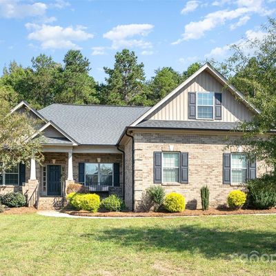 5243 Ivy Spring Ln, Concord, NC 28025