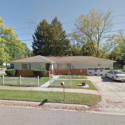 528 Michigan St, Buchanan, MI 49107