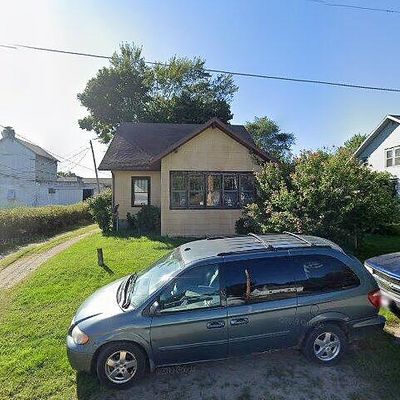 530 3 Rd St, Benton Harbor, MI 49022