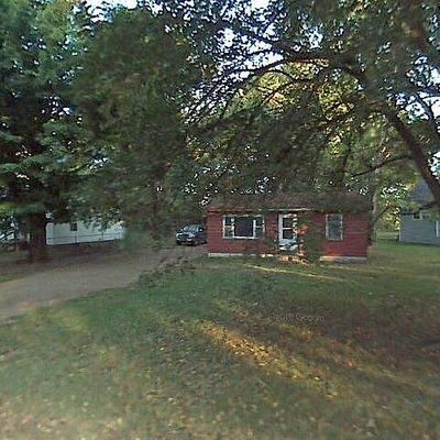 530 Catherman Ave, Benton Harbor, MI 49022