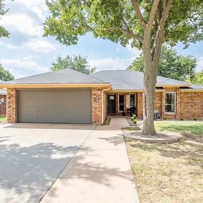 5307 Long Leaf Dr, Wichita Falls, TX 76310