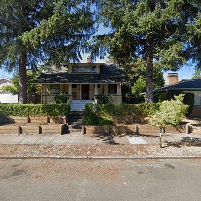 631 Ne 81 St Ave, Portland, OR 97213