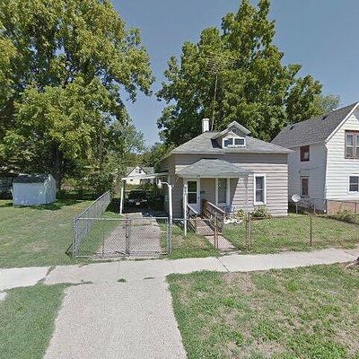 633 E High St, Benton Harbor, MI 49022