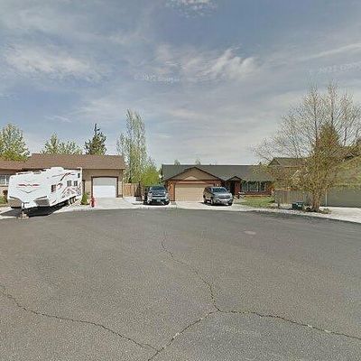 63544 Sierra Ct, Bend, OR 97701